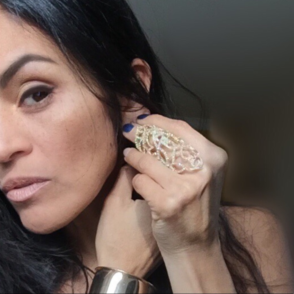 Full knuckle ring gold